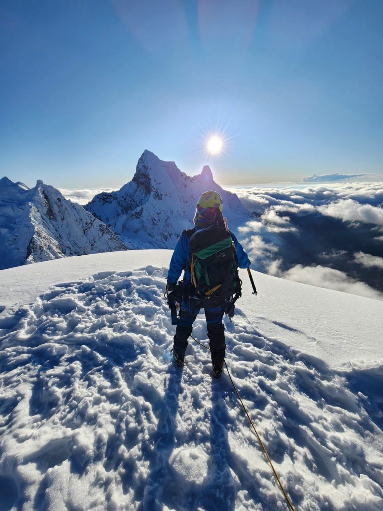 NEVADO PISCO (5,752 m)-kmtravel-Cordillera Blanca, Ancash